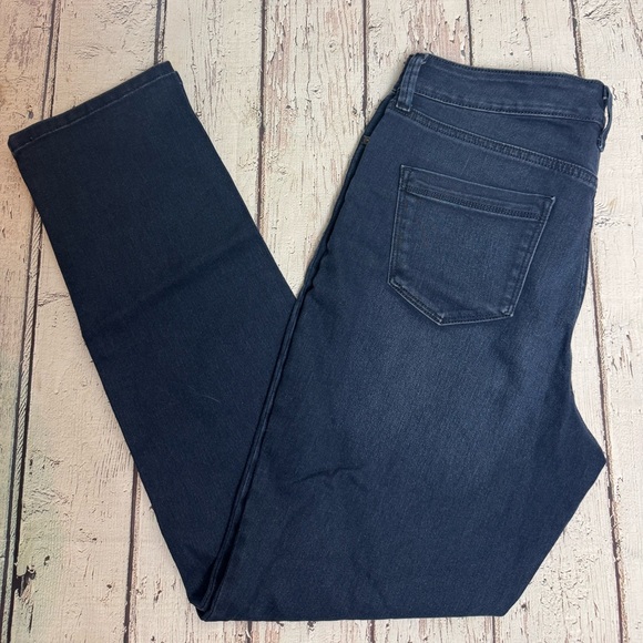 Bandolino Amy Straight Leg Jeans | Dark Blue Wash | Size 12 - Picture 2 of 7